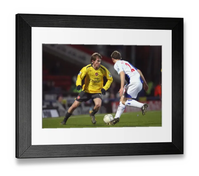 Framed Print : Alex Hleb (Arsenal) Stephen Warnock (Blackburn) Framed Print : Alex Hleb (Arsenal) Stephen Warnock (Blackburn)