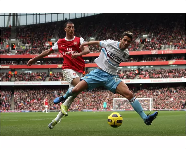 Marouane Chamakh (Arsenal) Valon Behrami (West Ham). Arsenal 1: 0 West Ham United