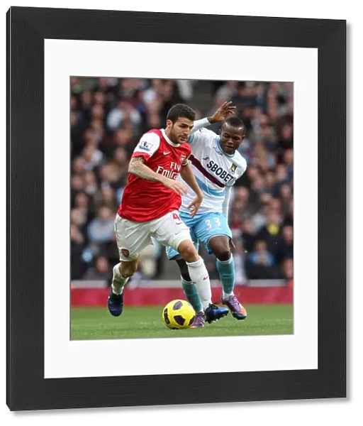 Cesc Fabregas (Arsenal) Victor Obinna (West Ham). Arsenal 1: 0 West Ham United