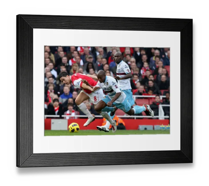 Framed Print : Samir Nasri (Arsenal) Luis Boa Morte and Henrita Ilunga (West Ham). Arsenal 1