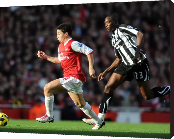 Samir Nasri (Arsenal) Shola Ameobi (Newcastle). Arsenal 0: 1 Newcastle United
