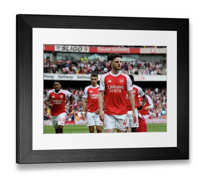 Framed Print : Arsenal FC v Newcastle United FC - Premier League