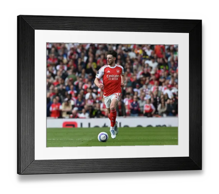 Framed Print : Arsenal FC v Newcastle United FC - Premier League
