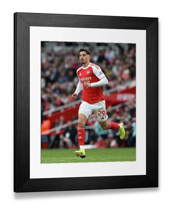 Framed Print : Arsenal FC v Newcastle United FC - Premier League
