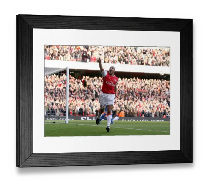 Framed Print : Julio Baptista's Goal: Arsenal's 2-1 Victory Over Reading, FA Premiership, Emirates Stadium (March 3, 2007) Framed Print : Julio Baptista's Goal: Arsenal's 2-1 Victory Over Reading, FA Premiership, Emirates Stadium (March 3, 2007)