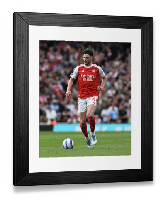 Framed Print : Arsenal FC v Newcastle United FC - Premier League