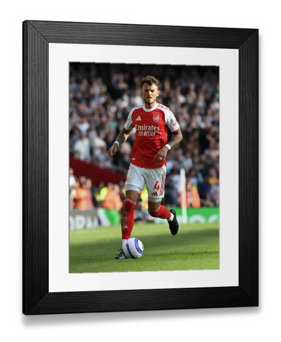 Framed Print : Arsenal FC v Newcastle United FC - Premier League