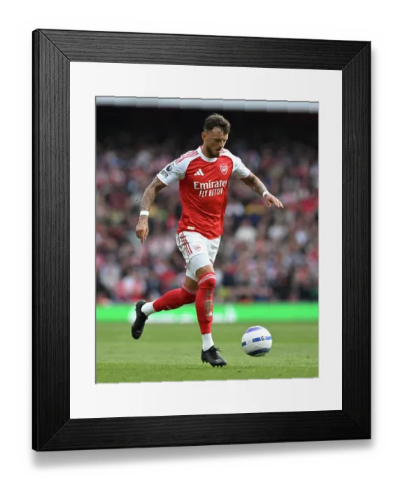 Framed Print : Arsenal FC v Newcastle United FC - Premier League