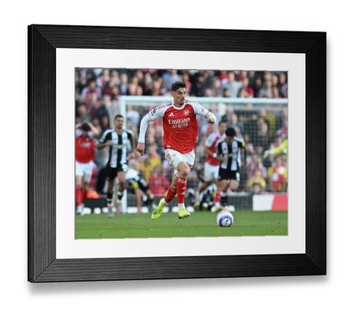 Framed Print : Arsenal FC v Newcastle United FC - Premier League