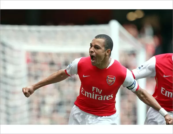 Gilberto celebrates scoring Arsenals 1st goal