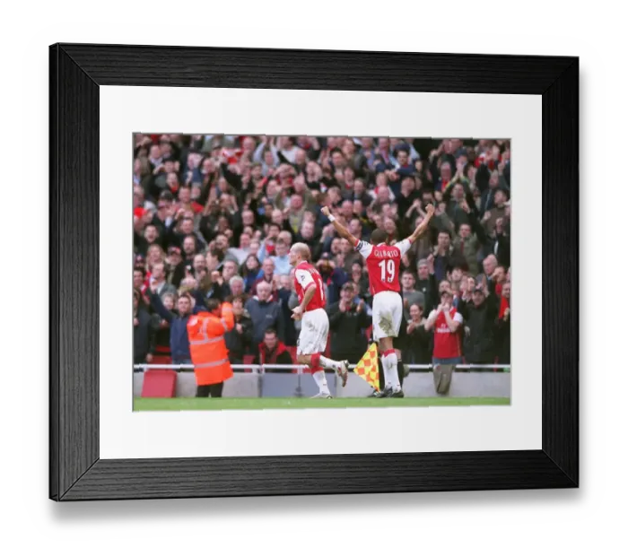 Framed Print : Gilberto's Thrilling Goal: Arsenal Takes the Lead 2-1 vs. Reading, FA Premiership (2007) Framed Print : Gilberto's Thrilling Goal: Arsenal Takes the Lead 2-1 vs. Reading, FA Premiership (2007)
