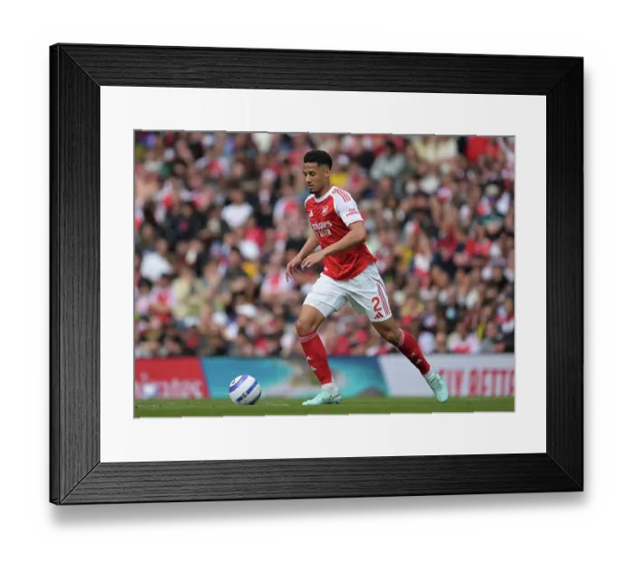 Framed Print : Arsenal FC v Newcastle United FC - Premier League