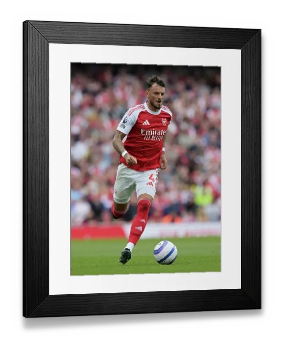 Framed Print : Arsenal FC v Newcastle United FC - Premier League