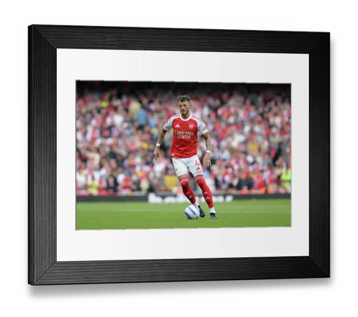 Framed Print : Arsenal FC v Newcastle United FC - Premier League