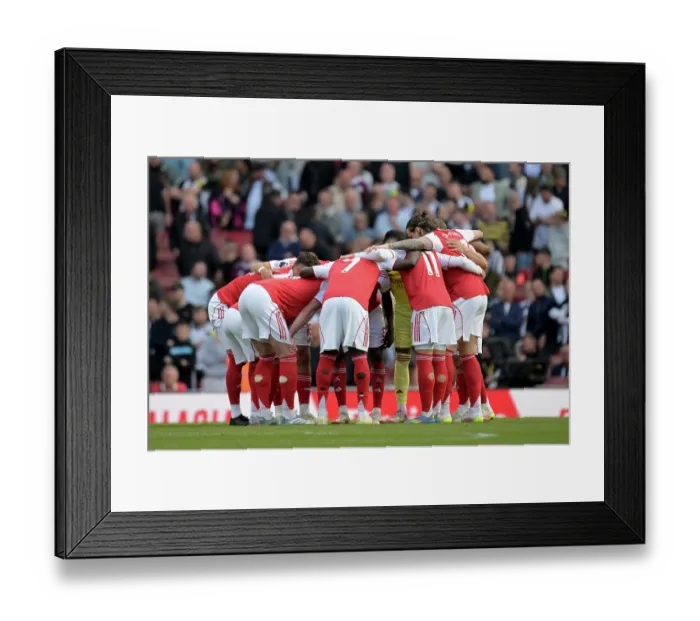 Framed Print : Arsenal FC v Newcastle United FC - Premier League