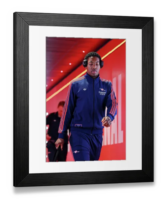Framed Print : Arsenal FC v Newcastle United FC - Premier League