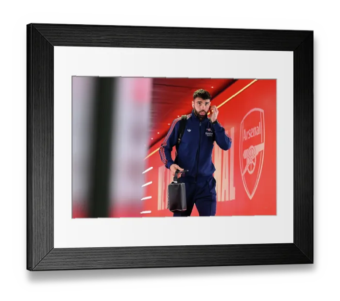 Framed Print : Arsenal FC v Newcastle United FC - Premier League