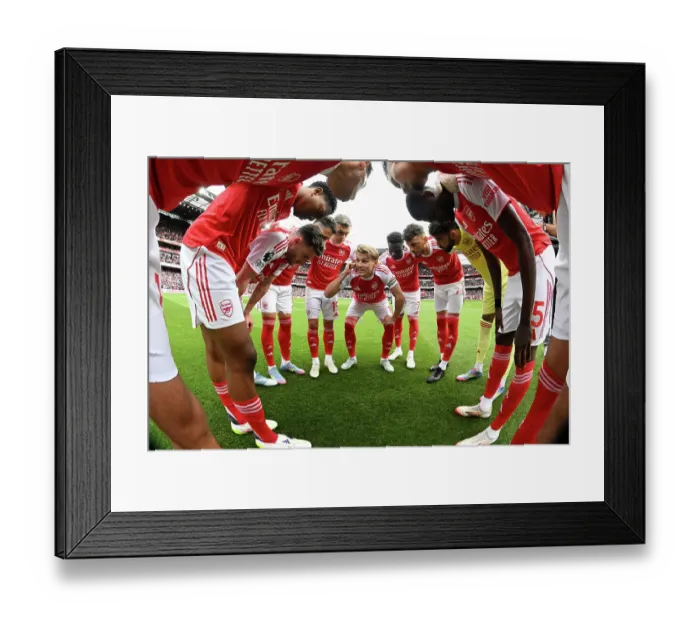 Framed Print : Arsenal FC v Newcastle United FC - Premier League