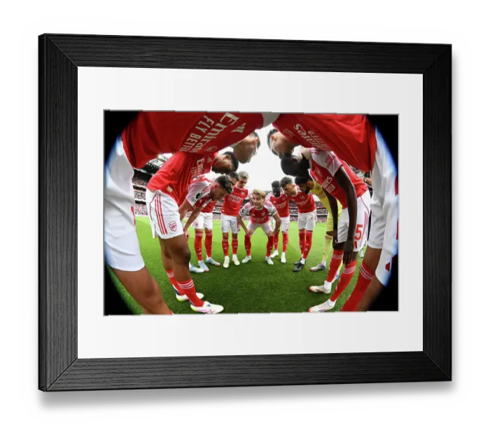 Framed Print : Arsenal FC v Newcastle United FC - Premier League