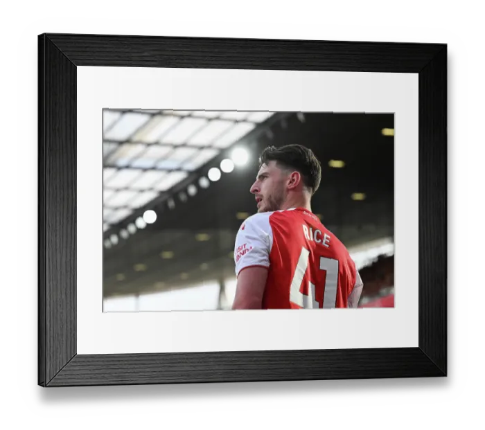 Framed Print : Arsenal FC v Newcastle United FC - Premier League