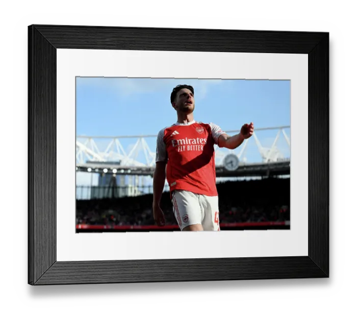 Framed Print : Arsenal FC v Newcastle United FC - Premier League