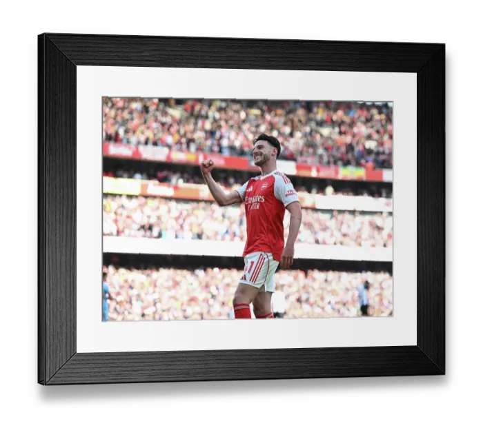 Framed Print : Arsenal FC v Newcastle United FC - Premier League