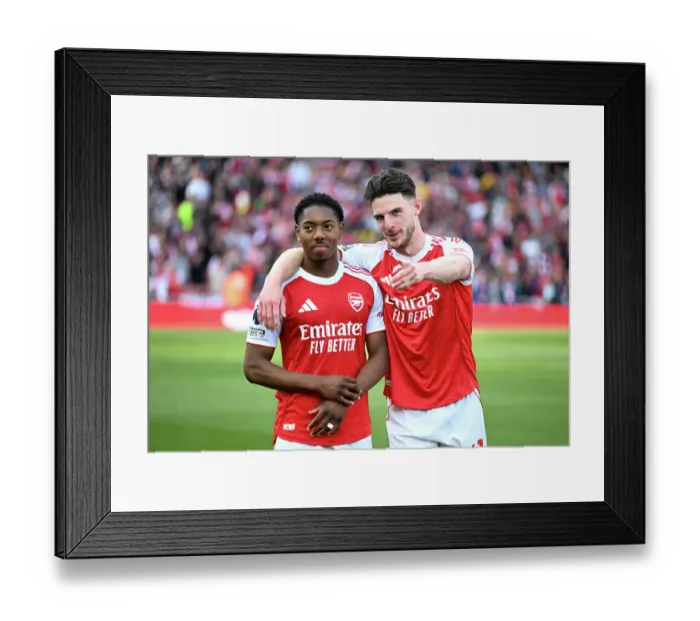 Framed Print : Arsenal FC v Newcastle United FC - Premier League Framed Print : Arsenal FC v Newcastle United FC - Premier League