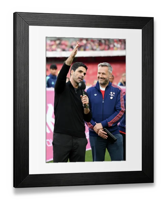 Framed Print : Arsenal FC v Newcastle United FC - Premier League Framed Print : Arsenal FC v Newcastle United FC - Premier League