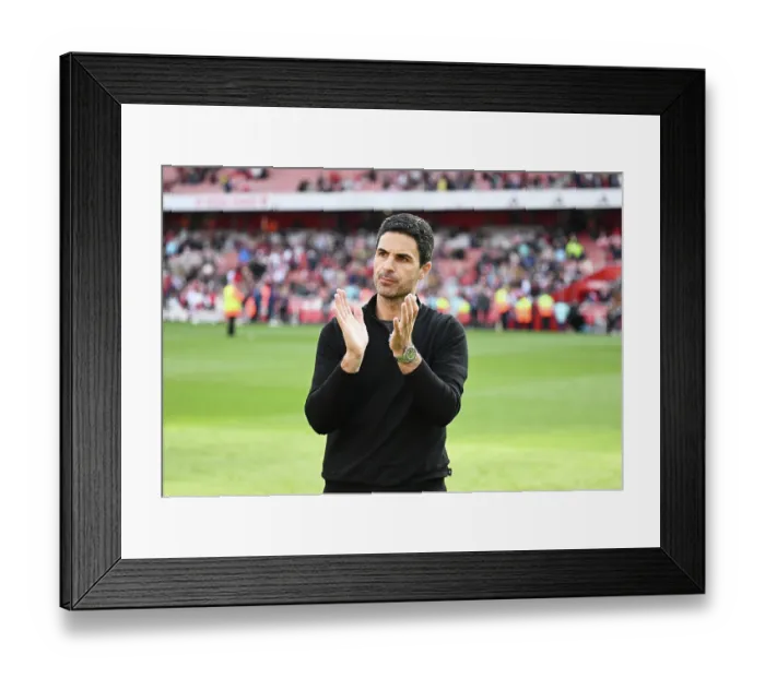 Framed Print : Arsenal FC v Newcastle United FC - Premier League Framed Print : Arsenal FC v Newcastle United FC - Premier League