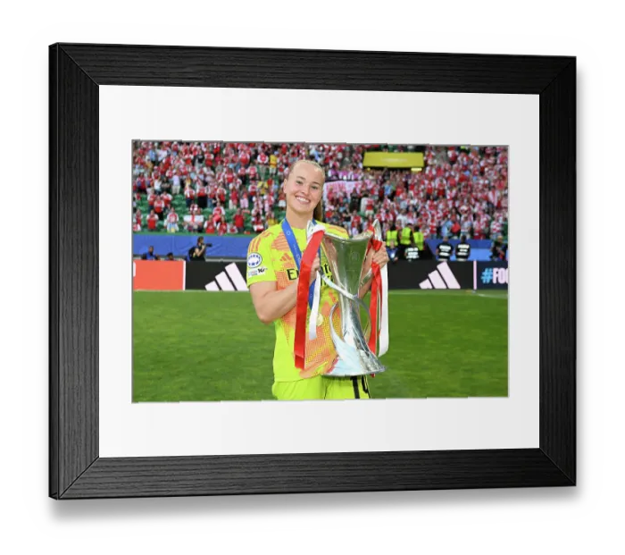 Framed Print : Arsenal WFC v FC Barcelona - UEFA Women's Champions League Final Arsenal WFC v FC Barcelona - UEFA Women's Champions League Final Framed Print : Arsenal WFC v FC Barcelona - UEFA Women's Champions League Final Arsenal WFC v FC Barcelona - UEFA Women's Champions League Final