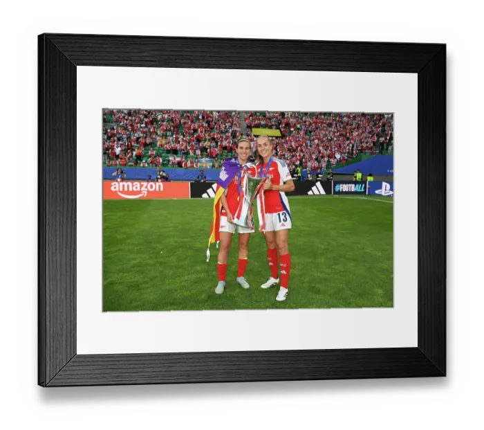 Framed Print : Arsenal WFC v FC Barcelona - UEFA Women's Champions League Final Arsenal WFC v FC Barcelona - UEFA Women's Champions League Final