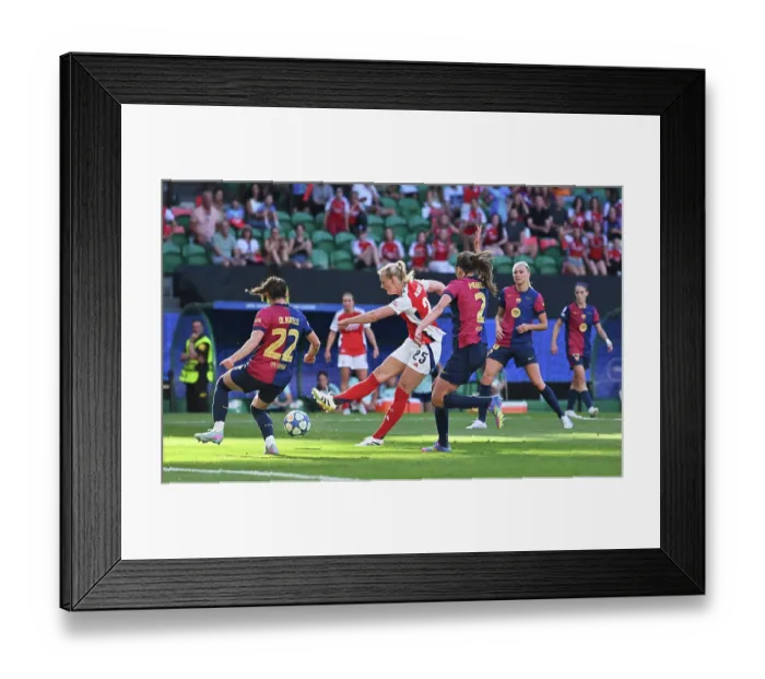 Framed Print : Arsenal WFC v FC Barcelona - UEFA Women's Champions League Final Arsenal WFC v FC Barcelona - UEFA Women's Champions League Final