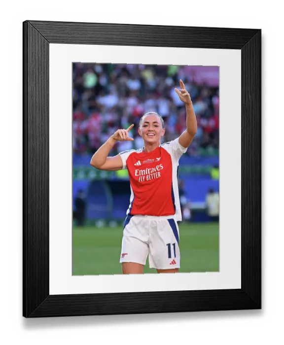 Framed Print : Arsenal WFC v FC Barcelona - UEFA Women's Champions League Final Arsenal WFC v FC Barcelona - UEFA Women's Champions League Final