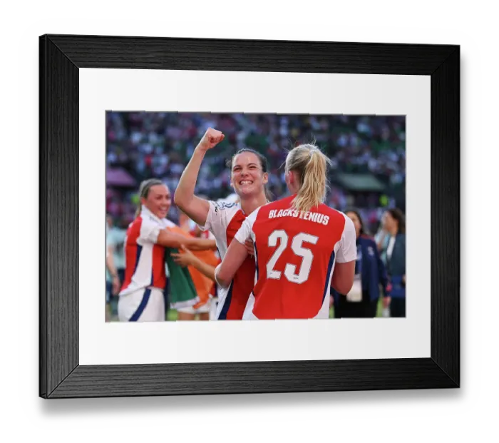 Framed Print : Arsenal WFC v FC Barcelona - UEFA Women's Champions League Final Arsenal WFC v FC Barcelona - UEFA Women's Champions League Final Framed Print : Arsenal WFC v FC Barcelona - UEFA Women's Champions League Final Arsenal WFC v FC Barcelona - UEFA Women's Champions League Final