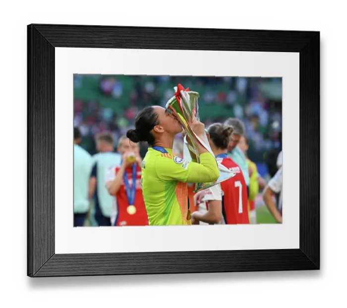 Framed Print : Arsenal WFC v FC Barcelona - UEFA Women's Champions League Final Arsenal WFC v FC Barcelona - UEFA Women's Champions League Final