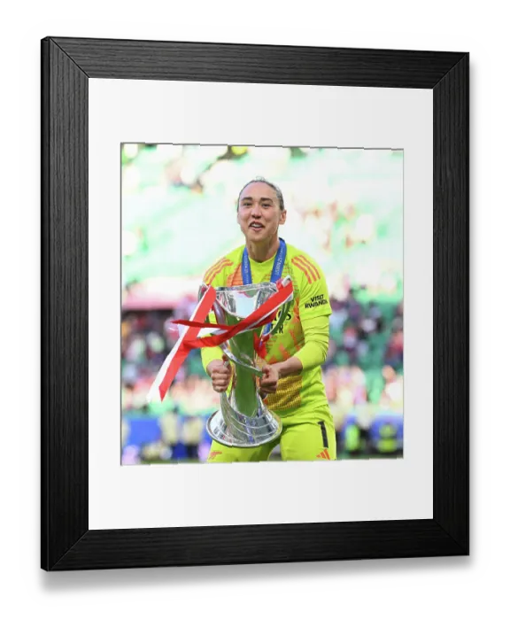 Framed Print : Arsenal WFC v FC Barcelona - UEFA Women's Champions League Final Arsenal WFC v FC Barcelona - UEFA Women's Champions League Final