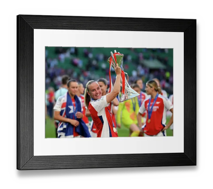 Framed Print : Arsenal WFC v FC Barcelona - UEFA Women's Champions League Final Arsenal WFC v FC Barcelona - UEFA Women's Champions League Final
