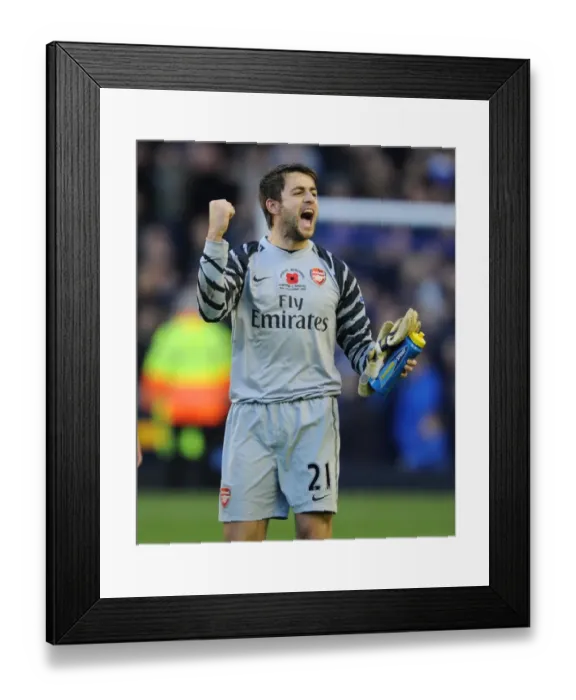 Framed Print : Lucasz Fabianski (Arsenal). Everton 1: 2 Arsenal, Barclays Premier League