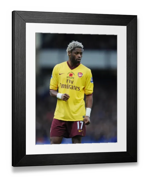 Framed Print : Alex Song (Arsenal). Everton 1: 2 Arsenal, Barclays Premier League, Goodison Park