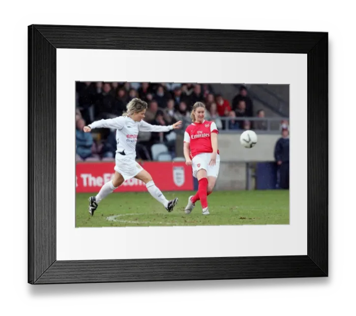 Framed Print : Ciara Grant (Arsenal) Sue Smith (Leeds) Framed Print : Ciara Grant (Arsenal) Sue Smith (Leeds)