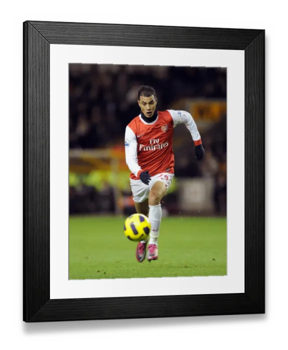 Framed Print : Chamakh's Brace: Arsenal Cruise Past Wolverhampton 2-0 in Premier League Framed Print : Chamakh's Brace: Arsenal Cruise Past Wolverhampton 2-0 in Premier League