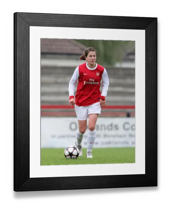 Framed Print : Niamh Fahey (Arsenal). Arsenal Ladies 9: 0 ZFK Masinac. UEFA Womens Champions League Framed Print : Niamh Fahey (Arsenal). Arsenal Ladies 9: 0 ZFK Masinac. UEFA Womens Champions League