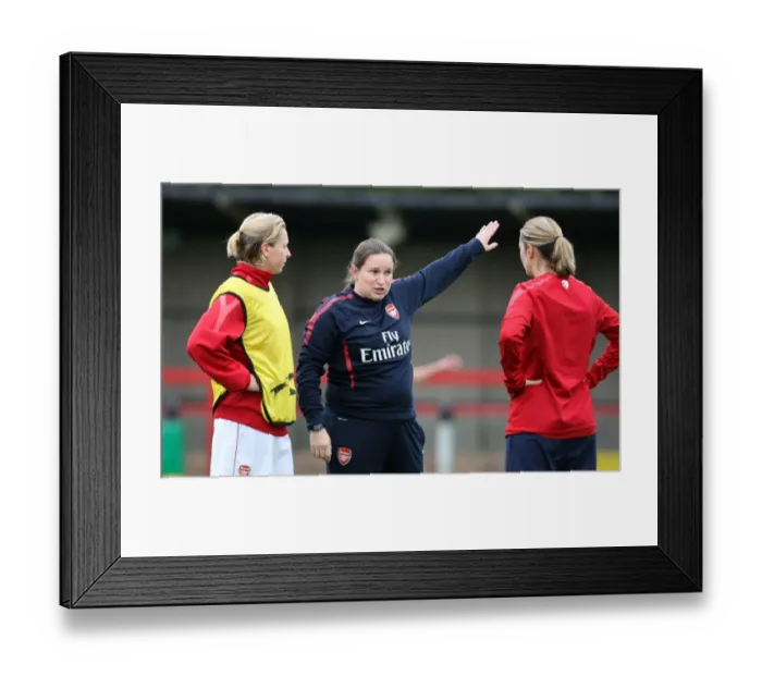 Framed Print : Arsenal Ladies Manager Laura Harvey. Arsenal Ladies 9: 0 ZFK Masinac. UEFA Womens Champions League