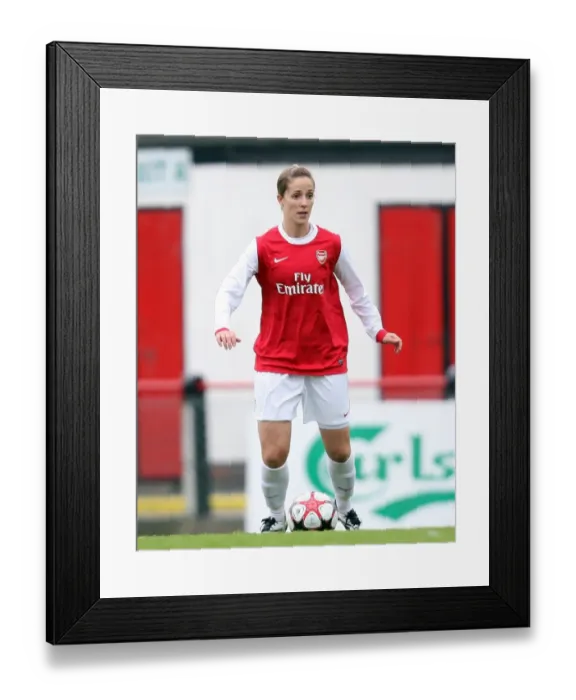 Framed Print : Yvonne Tracy (Arsenal). Arsenal Ladies 9: 0 ZFK Masinac. UEFA Womens Champions League Framed Print : Yvonne Tracy (Arsenal). Arsenal Ladies 9: 0 ZFK Masinac. UEFA Womens Champions League