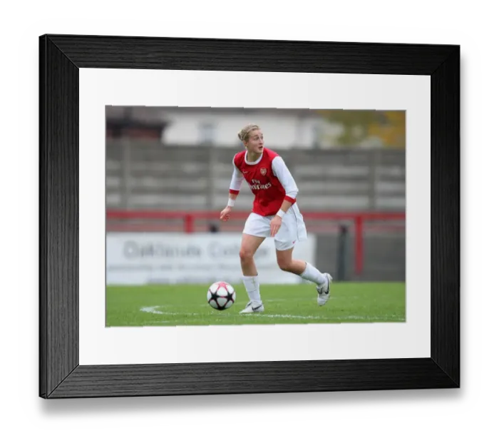 Framed Print : Arsenal's Ellen White Scores 9 Goals in UEFA Women's Champions League Victory over ZFK Masinac