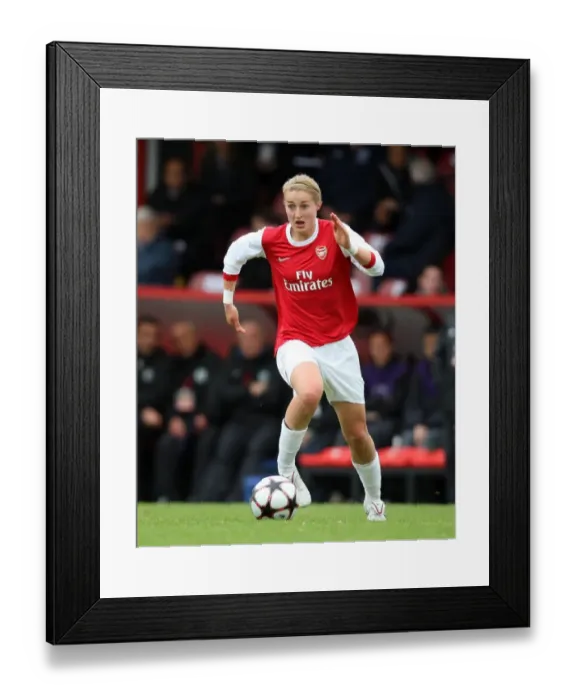 Framed Print : Arsenal's Ellen White Scores Historic 9-Goal Haul in UEFA Women's Champions League Victory over ZFK Masinic