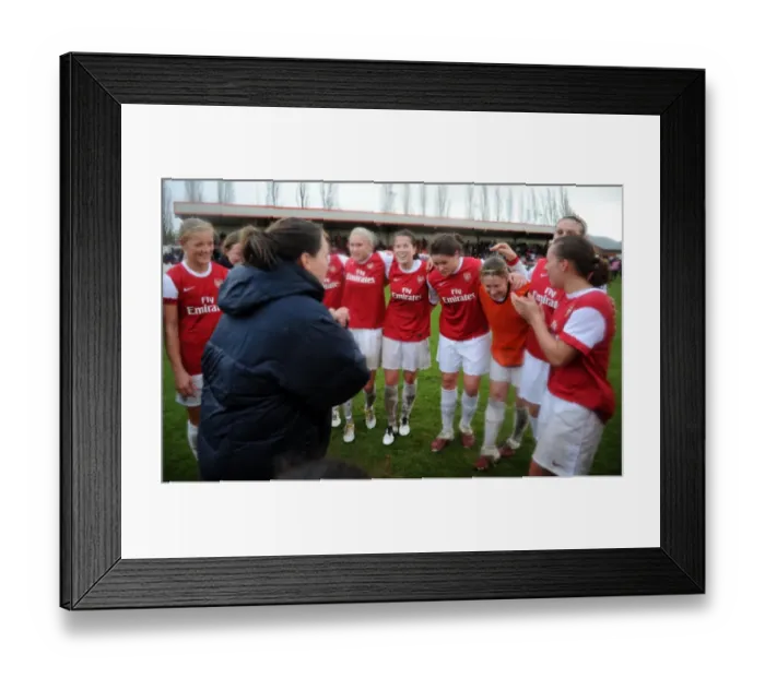 Framed Print : Arsenal Ladies Celebrate Victory: 4-1 Over Rayo Vallecano in UEFA Champions League Framed Print : Arsenal Ladies Celebrate Victory: 4-1 Over Rayo Vallecano in UEFA Champions League