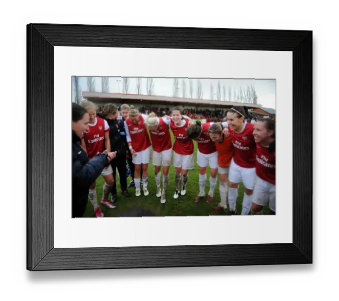 Framed Print : Arsenal Ladies celebrate at the end of the match. Arsenal Ladies 4: 1 Rayo Vallecano