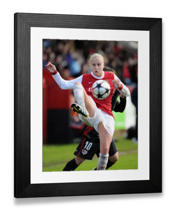 Framed Print : Steph Houghton (Arsenal). Arsenal Ladies 4: 1 Rayo Vallecano. Womens UEFA Champions League Framed Print : Steph Houghton (Arsenal). Arsenal Ladies 4: 1 Rayo Vallecano. Womens UEFA Champions League