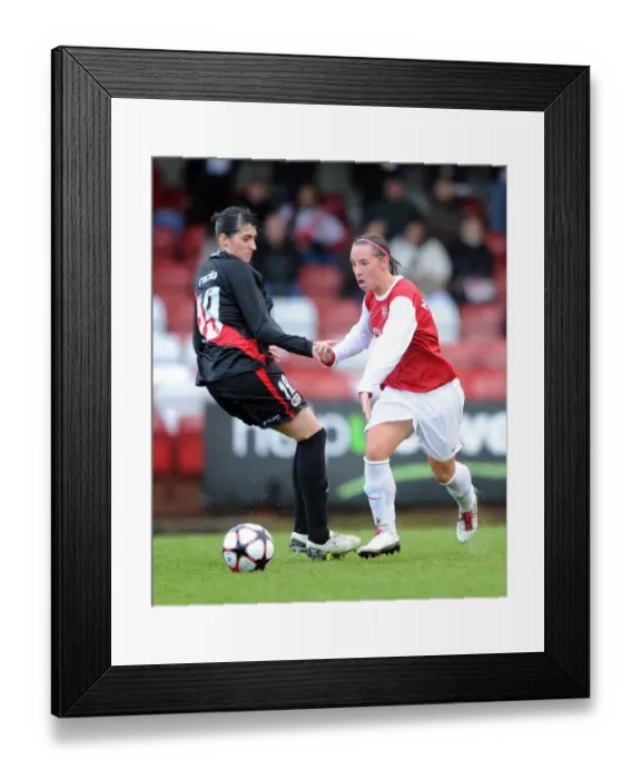 Framed Print : Arsenal's Kim Little Scores in 4-1 Victory over Rayo Vallecano in UEFA Champions League Framed Print : Arsenal's Kim Little Scores in 4-1 Victory over Rayo Vallecano in UEFA Champions League